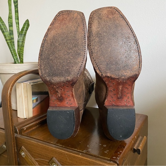 Cowboy Boots - Picture 5 of 11